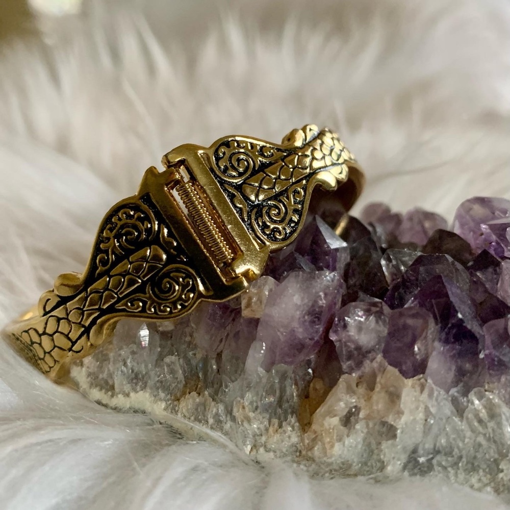 Vintage Snake Cuff Bracelet - Picture 5 of 5